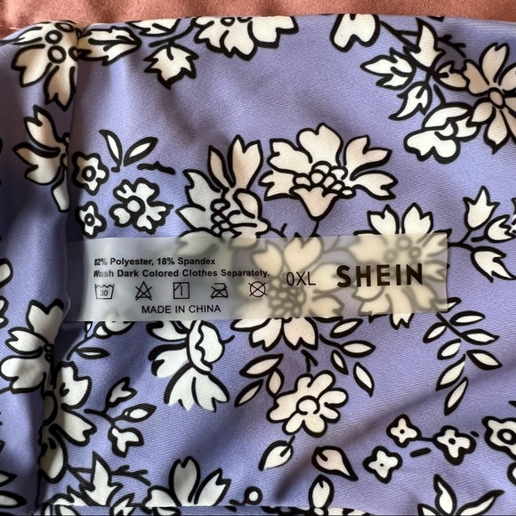 SHEIN Floral Bikini Bottom - Picture 4 of 4